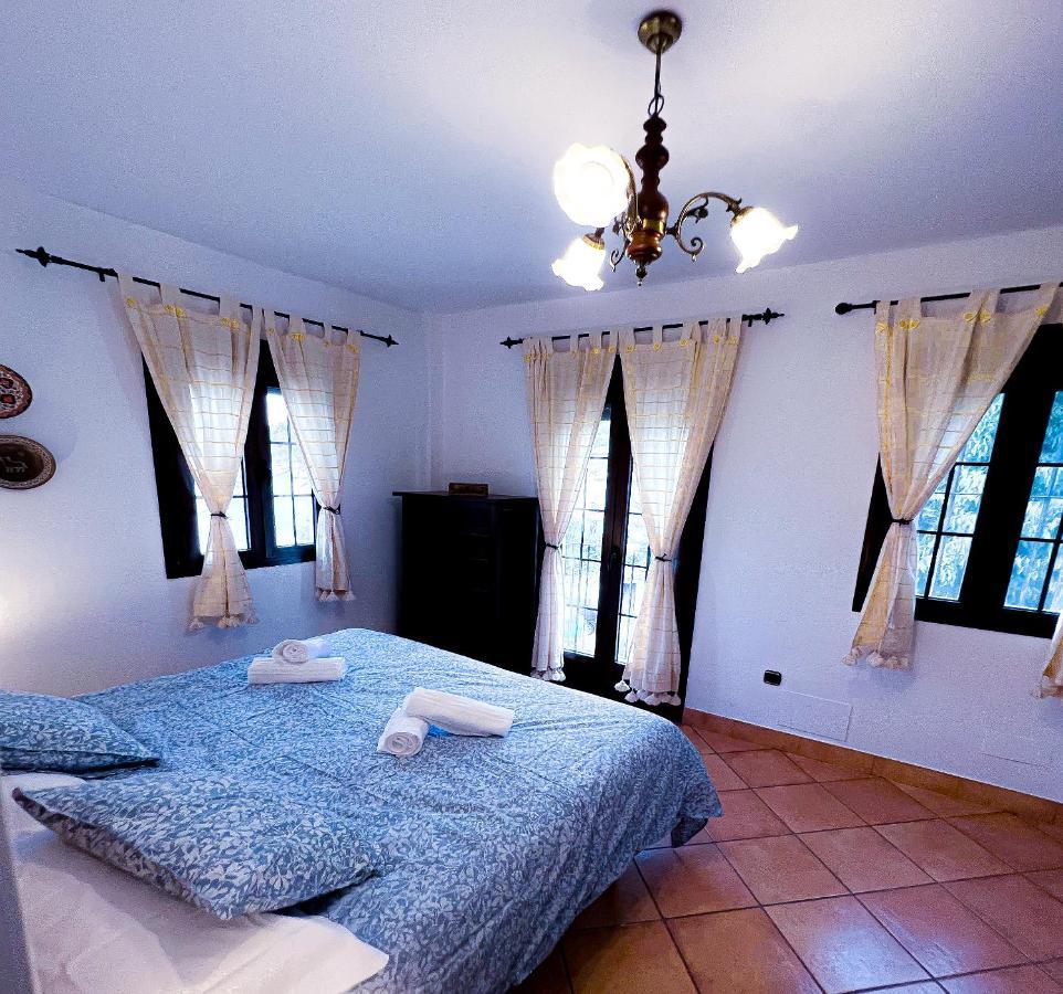 Grazalema- Casita Panorama - Fantastic Views- Clima, Wi-fi And Private Parking Optional Ferienhaus