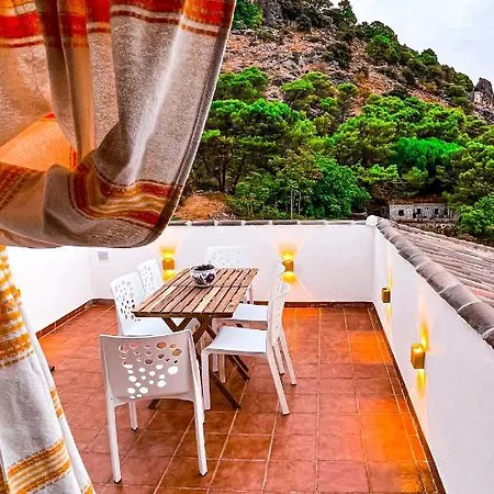 Grazalema- Casita Panorama - Fantastic Views- Clima, Wi-Fi And Private Parking Optional Villa Buitenkant foto