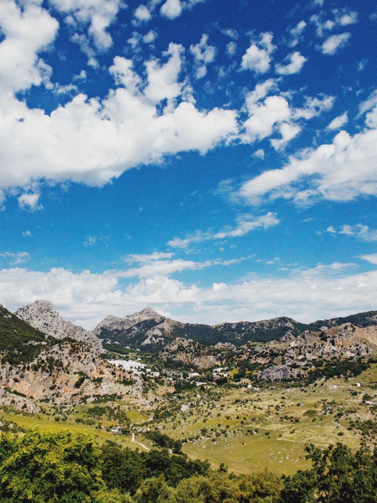Grazalema- Casita Panorama - Fantastic Views- Clima, Wi-fi And Private Parking Optional * Grazalema